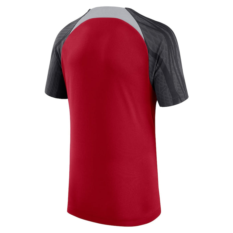 Liverpool  2023/24 Strike Top - Red